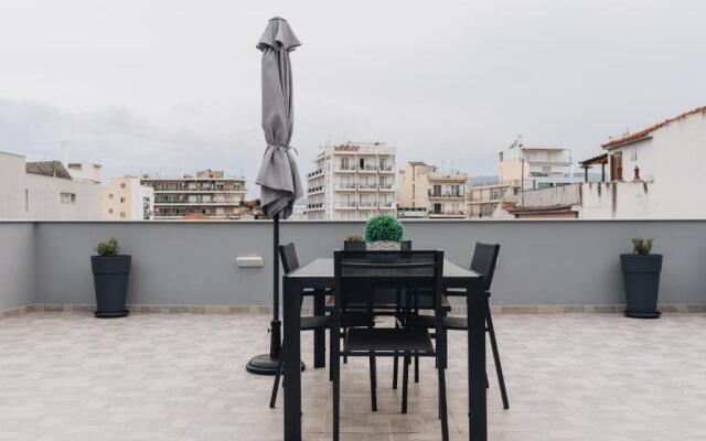 Volos Suites Center