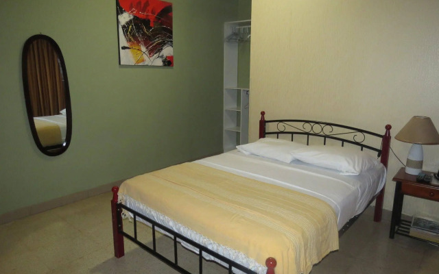 Hostal Cocos Inn