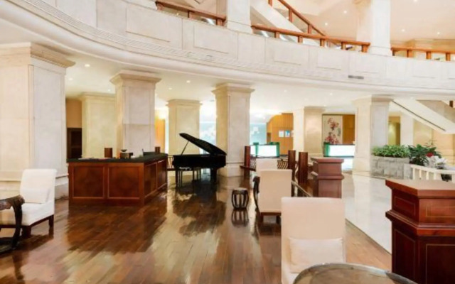 Crowne Plaza Zhanjiang