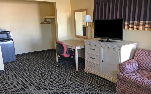 Americas Best Value Inn & Suites - East Toledo/Millbury