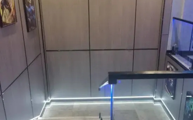 Firefox E-sports Hotel