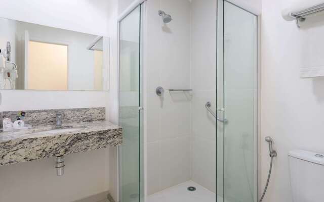 Ramada Encore by Wyndham Osasco