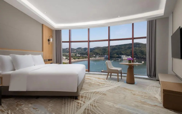 Crowne Plaza Zhoushan Seaview, an IHG Hotel