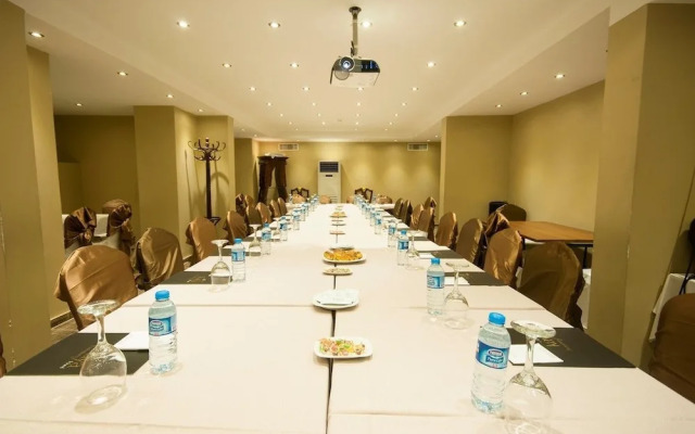 Kaya Premium Hotel