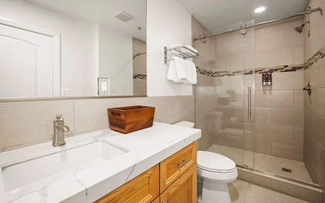 Hotel Huntington