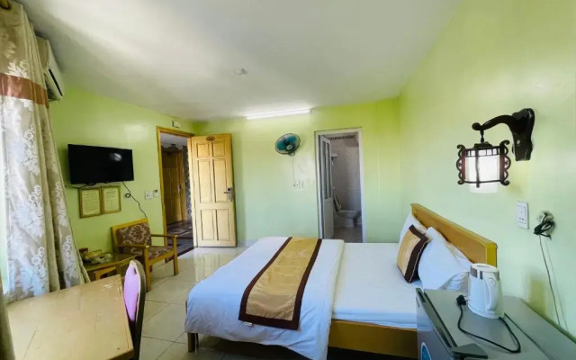 Khách San Ngoc Ly 3