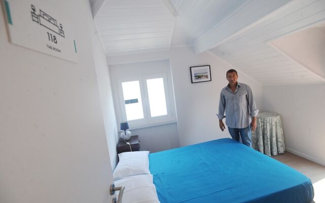 INCOSTA Hostel