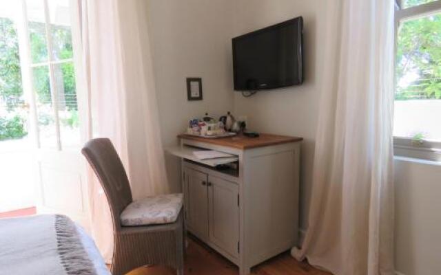Au Pear Boutique Guest House