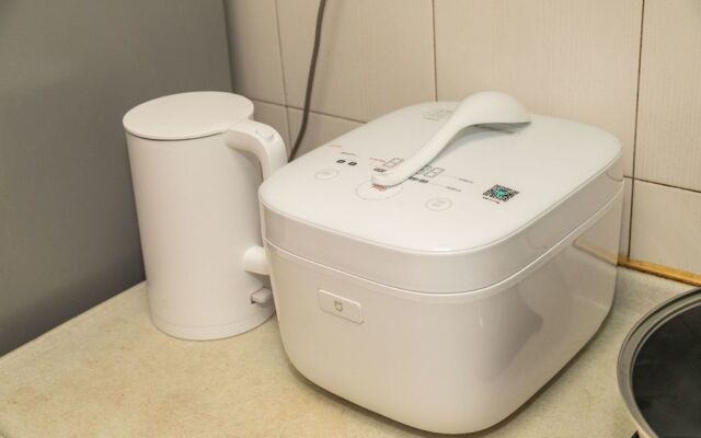 Locals Boutique Apartment Lujiang No.2