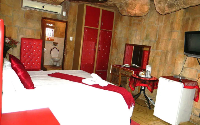 African Cave Lodge