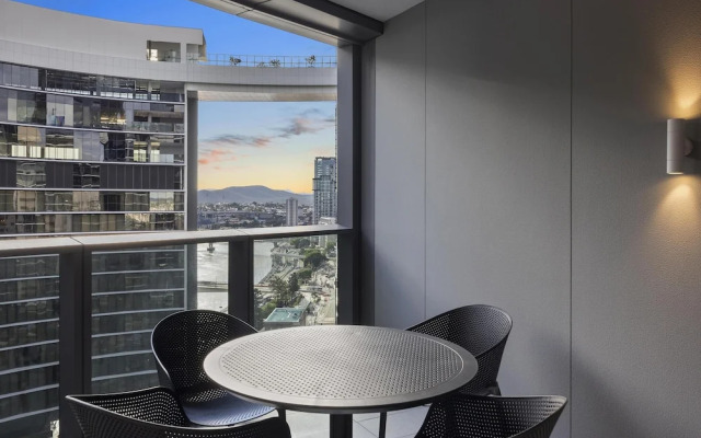 Queen's Wharf Residences