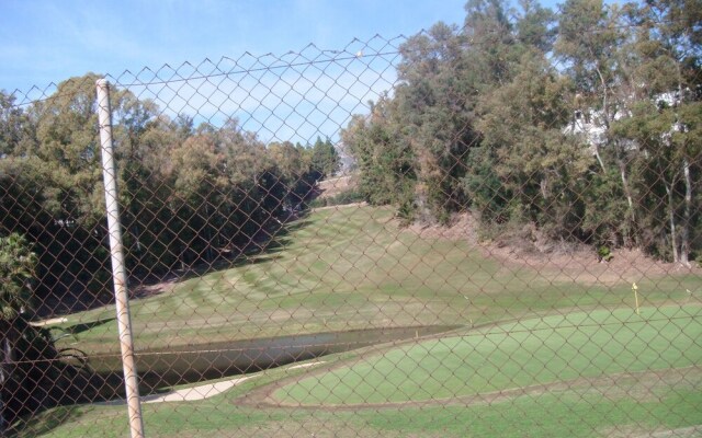 Apartment Low Cost Real De Torrequebrada