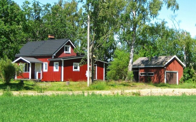 6 Person Holiday Home in Säffle