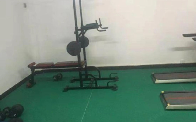 Berman Hotel (Huidong honghaiwan store)