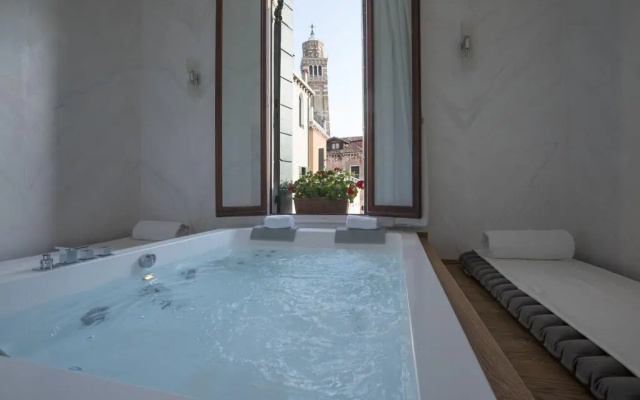 Palazzo Paruta & Wellness Apartments