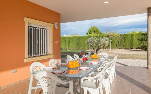 Fidalsa Villa Dom Perignon