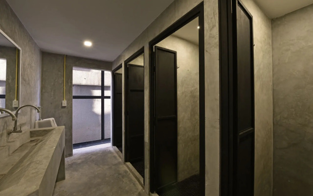 248 Street Hostel
