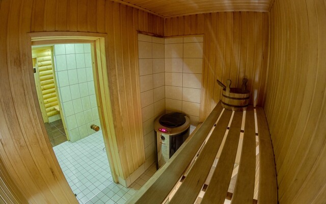 Pijpun Piha Hotel
