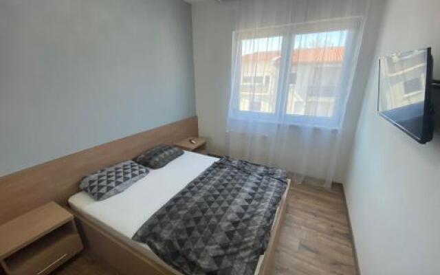 Royal Luxus Wellness Apartman