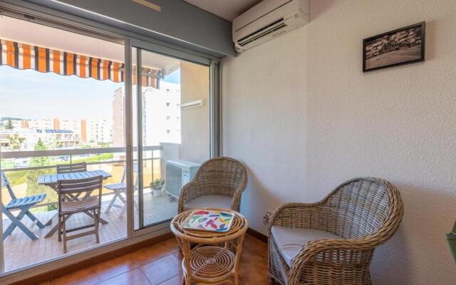 Appartement Le Lavandou, 1 pièce, 4 personnes - FR-1-677-1
