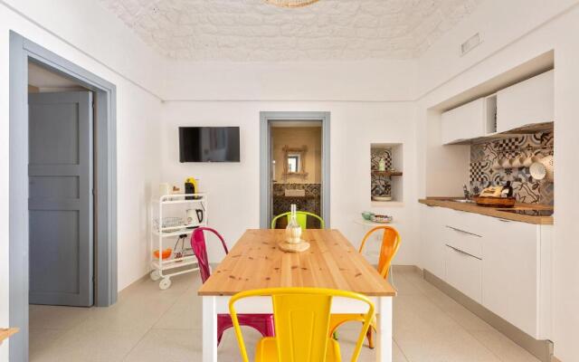 I Colmi Trulli Suites by BarbarHouse