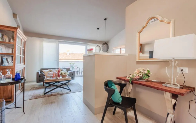 Casa Marta in Lucca With 2 Bedrooms and 1 Bathrooms