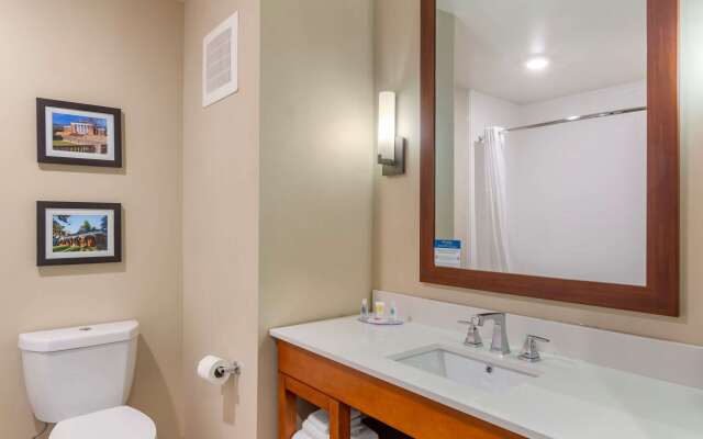 Comfort Inn & Suites Charlottesville Hollymead Town Center