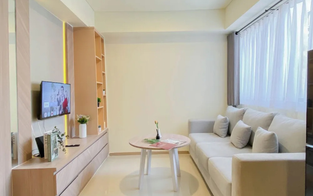 Comfortable And Good 2Br Space At Apartment Meikarta – Guest Rooms – Cibatu