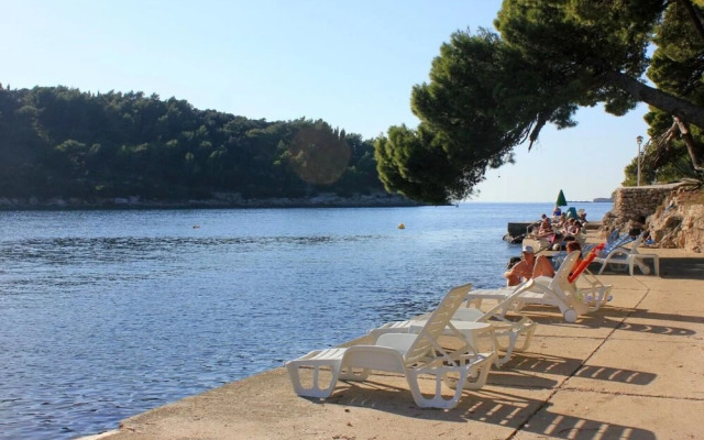 Korta - 50 m From sea - H