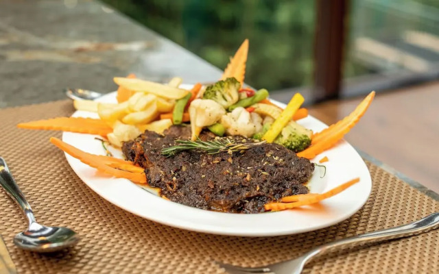 Serene Horizon Resort