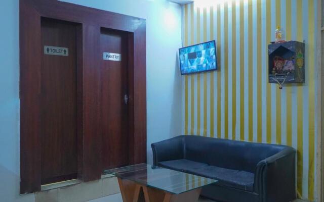 Hotel Cladis - Noida Sector 15 by OYO