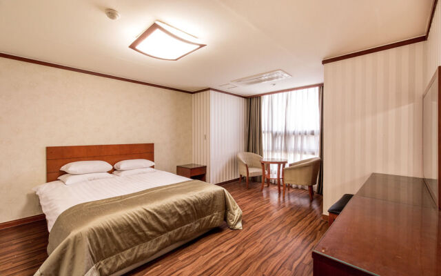 Milatel Chereville Serviced Apartment