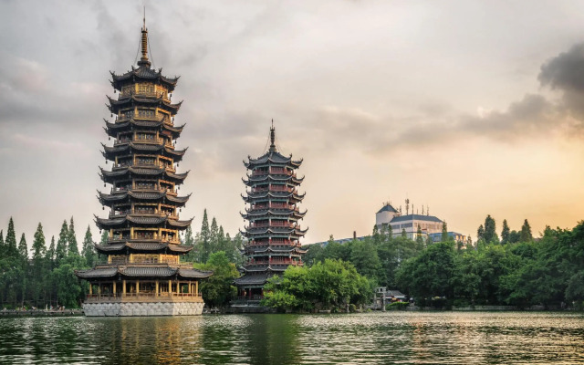Jingyuan Business Hotel