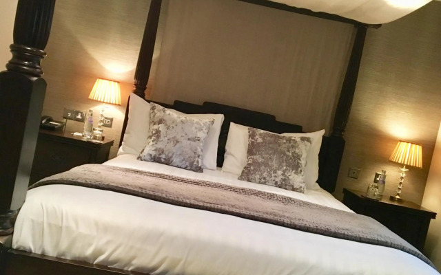Hall Farm Hotel & Restaurant