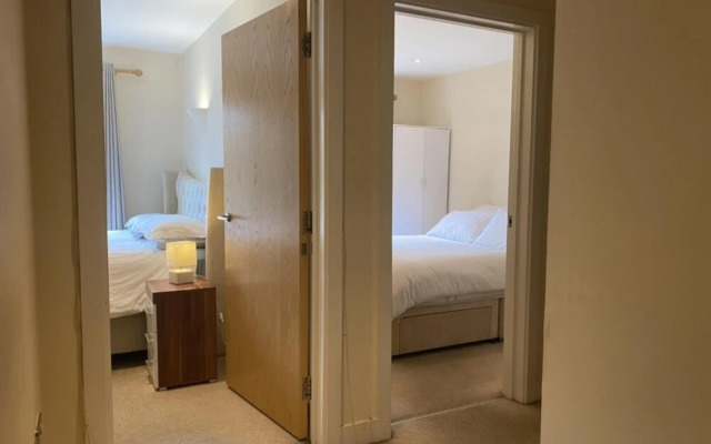 Remarkable 2-bed Apartment in Cheltenham