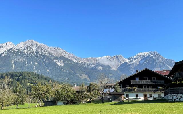 Holiday Home, Soll