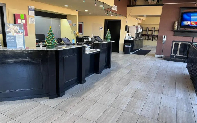 Quality Inn & Suites