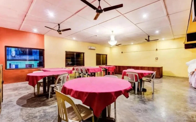 Hotel Prince by OYO Rooms