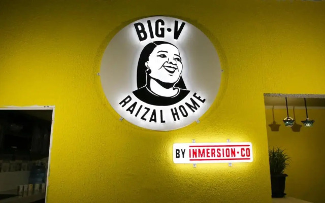 Big V Raizal Home