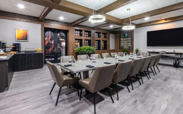 Wyndham Indianapolis Airport