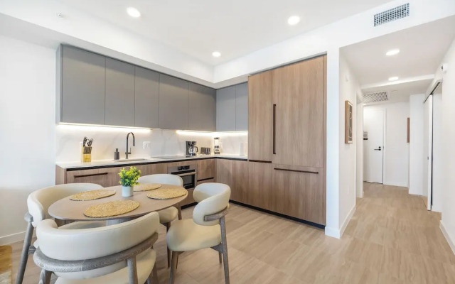 Luxury Condos Near Miami Beach