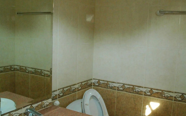 Suvarnabhumi Apartment