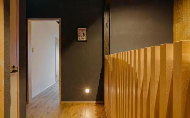 Modern Machiya Style Yuzen