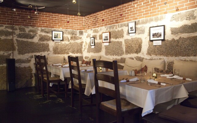 The Oxford House Inn