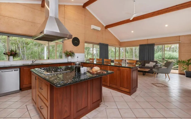 Eight Willows Retreat