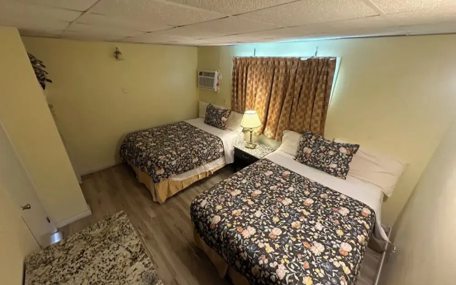 Searay Motel