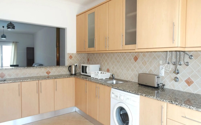 D01 - Coastal Townhouse by Dreamalgarve