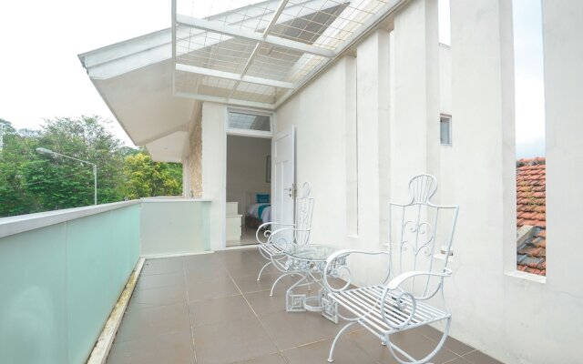 Airy Dago Dipatiukur Kyai Luhur 2 Bandung