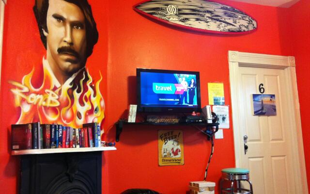 ITH San Diego Adventure Hostel