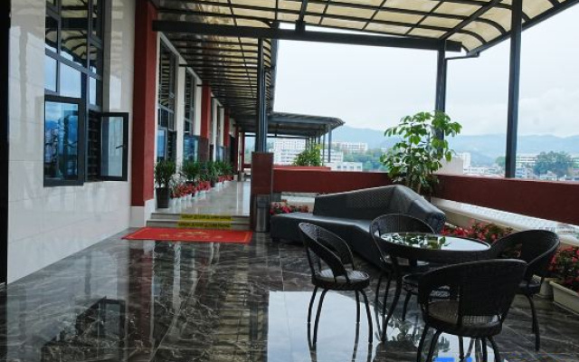 Qifeng Hotel